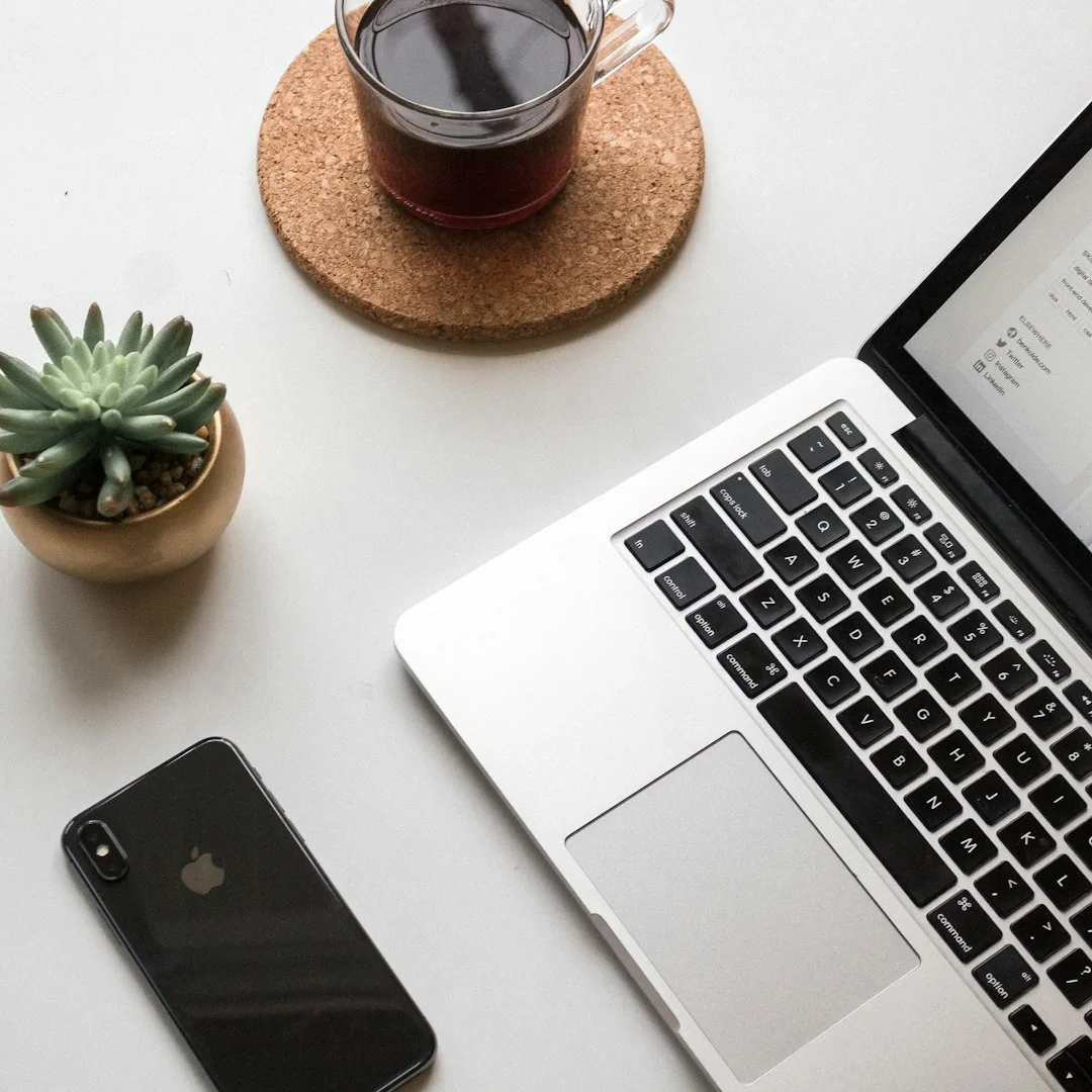 Feel free to use our pictures. Mentioning kaffie would be much appreciated. Just two 28-year best friends having a go at building a business that nobody is building. We specialize in turning boring data into mighty fine marketing. If we never see each other again, we wish you lots of ❤️ and ☕.